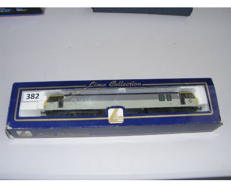 A boxed Lima 205144 BR exGWR Parcels Railcar BR Maroon W34W 'Express Parcels'.