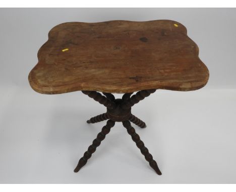 Mahogany Occasional Table on Bobbin Turned Supports 