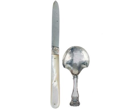 A William IV silver caddy spoon by Taylor & Perry. Birmingham 1833, length 9cm,10.6g; together with a mother of pearl folding