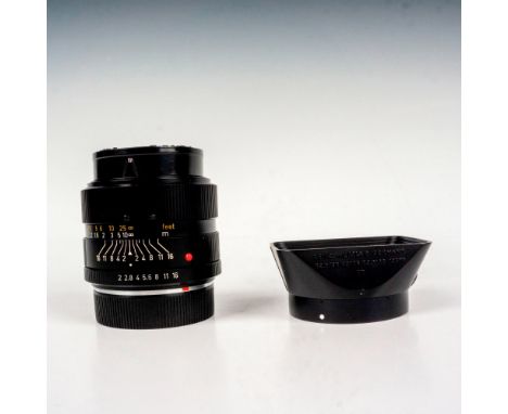 Pristine Summicron-R 35mm f/2 lens, Leitz Canada, with hood lens. Considered the fastest wide-angle lens for the Leica Flex w