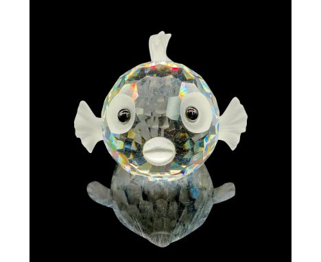 This retired Swarovski piece was part of the â€œSouth Seaâ€ theme. Depicts a faceted lead crystal blowfish with frosted lips 