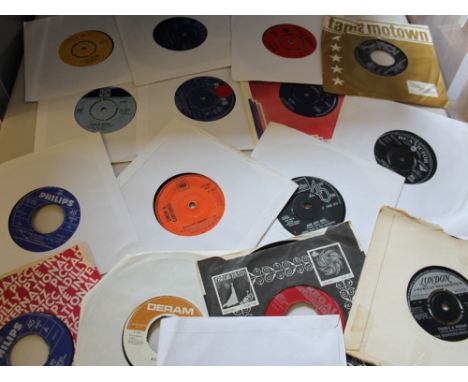 60s SINGLES - Another nice extensive collection of around 200 x classic 60s cuts! Artists shall include The Merseybeats, Jimm