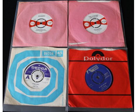 60s REGGAE SINGLES - Stomping pack of 4 x early 7" singles. Titles are Val Bennett - The Russians Are Coming (fab version of 