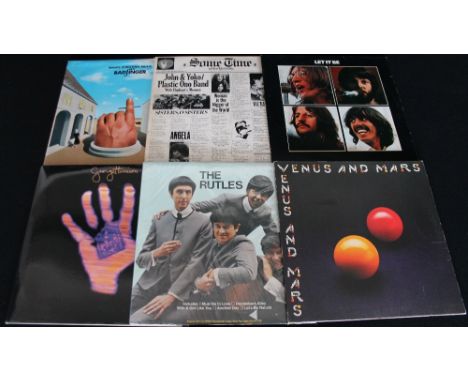 BEATLES & RELATED - Nice collection of 14 x LPs, 2 x LP box sets and a 'Mersey Beat' framed repro magazine. Titles include Th