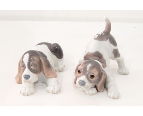 Two Lladro models of puppies 