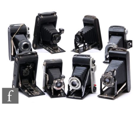 An assorted collection of Kodak folding cameras, to include a boxed Sterling II with f/4.5 105mm lens, a Six-16 'Kodak' Junio