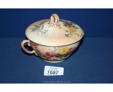 A Royal Worcester lidded Pot  W151