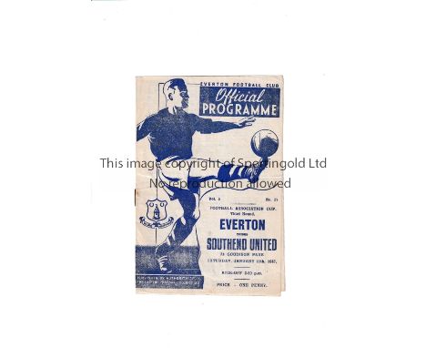 EVERTON V SOUTHEND UNITED 1947 FA CUP      Programme for the tie at Everton 11/1/1947, very slight horizontal crease.     Gen