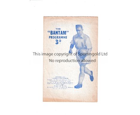 1960-1 LEAGUE CUP FIRST SEASON / COVENTRY CITY V BARROW      Programme for the tie at Coventry 10/10/1960, slightly creased. 