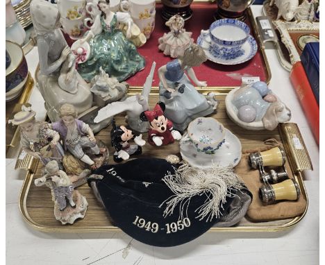 TRAY CONTAINING NAO FIGURES, MEISSEN STYLE DOUBLE FIGURE ORNAMENT(DAMAGED), SMALL MEISSEN STYLE FIGURE, 1950'S CAP BY ROWANS 