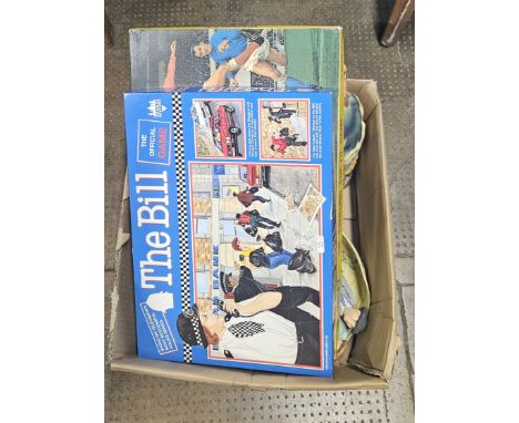 BOX CONTAINING THE BILLBOARD GAME, VINTAGE WEMBLEY BOARD GAME, VARIOUS CARLTON WARE, DOUBLE FIGURE ORNAMENT ETC