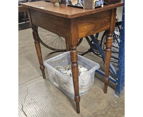 EDWARDIAN MAHOGANY TABLE WITH SILVER PLAQUE INSCRIBED WALNUT GROWN ON CAMNETHEN GROUNDS DATED 1911     