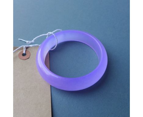 SOLD IN TIMED AUCTION Lavender jade bangle 