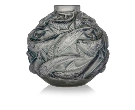  RENÉ LALIQUE (1860-1945) OLERON VASE, NO. 1008 designed 1927 &nbsp;clear, frosted, and blue stained&nbsp;engraved R Lalique 