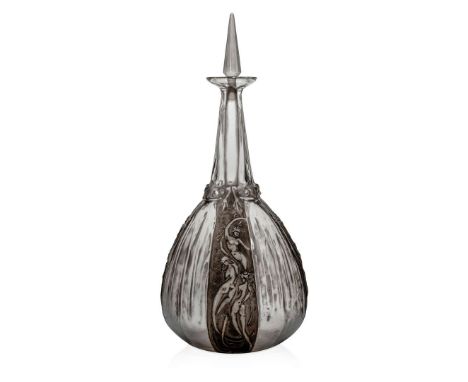  RENÉ LALIQUE (1860-1945) SIRÈNES ET GRENOUILLES DECANTER AND STOPPER, NO. 3150 Designed 1911Clear, frosted and grey stainede