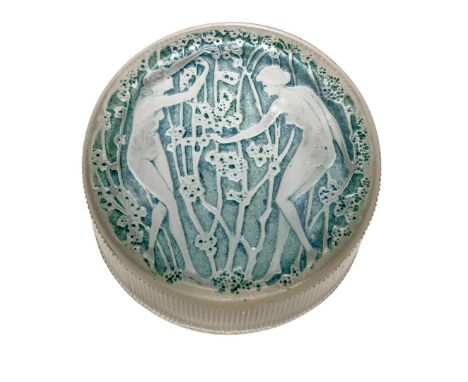  RENÉ LALIQUE (1860-1945) DEUX FIGURINES BOX, NO. 32 designed 1919clear, frosted and blue stainedmoulded R. LALIQUE, engraved