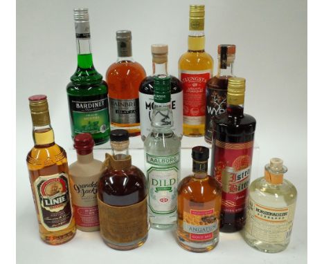 Box 43 - Mixed Spirits Bardinet Creme de Menthe Bainbridge Wheat Whisky Moose Alpine Spirit Atlungstad Aquavit Wyrd Moscatel 