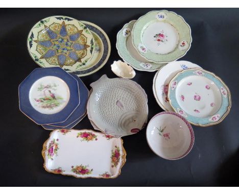 A Selection of Ceramics including Chamberlains Worcester Plates, early Crown Derby, Royal Albert Old Country Roses tray etc. 