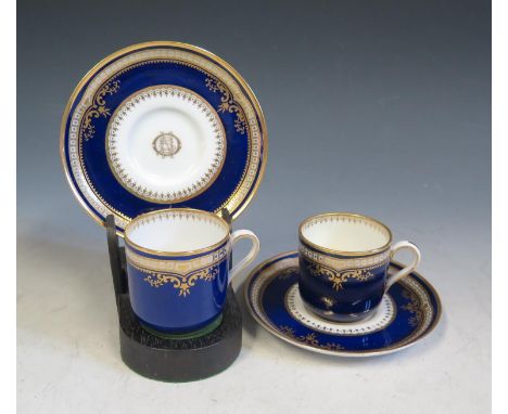 A Pair of Spode White Star Line Coffee Cans and Saucers (one restored): R4332, Rd.No. 580303. A registration number 580303 ap