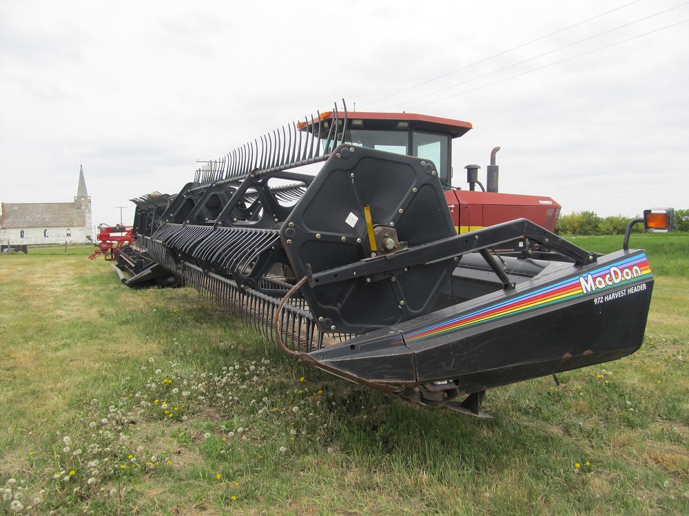 PRAIRIE STAR 4900 SP SWATHER & MACDON 972 DRAPER HEADER; 1870 Hours, 30 Feet, Pickup Reel, New D