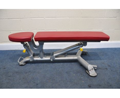 A BH FITNESS MODEL L825 COMMERCIAL GRADE ADJUSTABLE WEIGHT BENCH