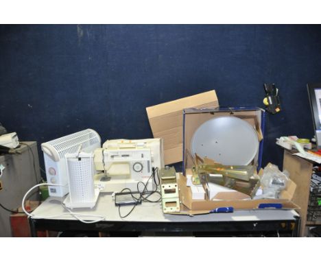 A COMPONANT HI FI including a Marantz CD52 CD player, Realistic amp, graphic and tape player, a Tensai turntable and a pair o