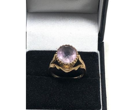 9ct gold amethyst ring (3.2g) 