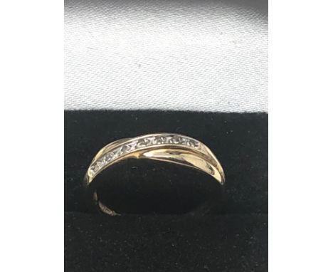 9ct Gold Diamond Crossover Ring (2.2g) 