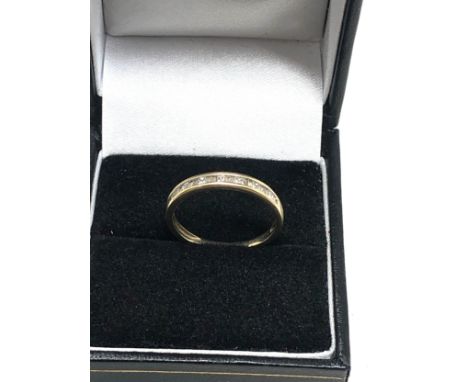 9ct gold diamond  ring (1.5g) 