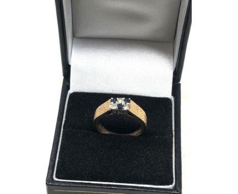 9ct gold sapphire &amp; diamond ring (3.2g) 