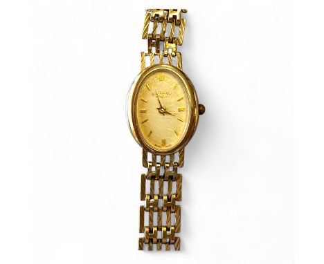 9ct Yellow Gold Ladies Rotary Wristwatch  Case Width: 18mm  Gross Weight: 17g  Strap Broken.