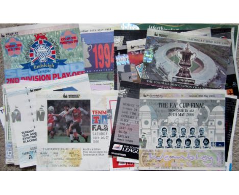 BIG MATCH TICKET COLLECTION X 27
FA CUP FINALS X 6
LGE CUP FINALS X 4
CHARITY SHIELD X 8
NON LGE FINALS X 2
AUTO WINDSCREENS 
