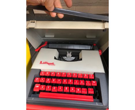 A cased Lilliput 2000 portable typewriter 