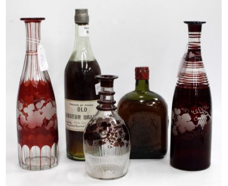 AN OLD JAMES BUCHANAN & CO LTD., bottle of liquor and an old liqueur brandy dated 1900 together with three cranberry glass de