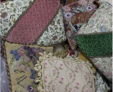 NINE FRENCH TAPESTRY CUSHIONS 