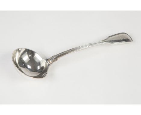 VICTORIAN FIDDLE AND THREAD PATTERN SILVER SAUCE LADLE 7 1/4" (18.5 ) long makers Geroge W. Adams (Chawner & Co) London 1852,