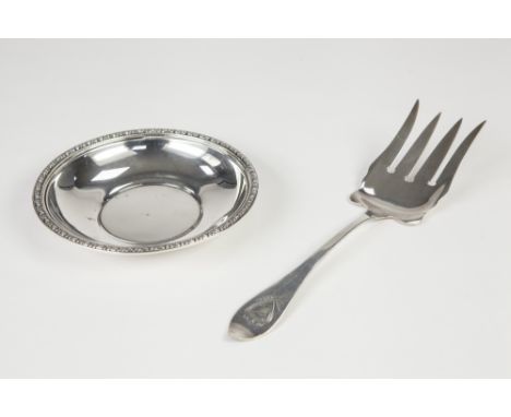 STERLING SILVER SMALL SAUCER DISH with foliate scroll applied edge 5" (12.7) dia and ditto FOUR TINED SERVING FORK the pointe