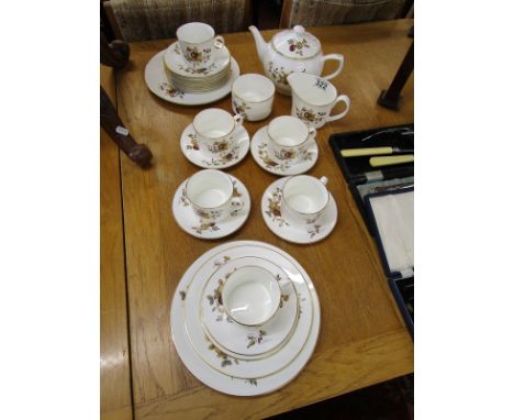 Royal Worcester tea set - Autumnal pattern