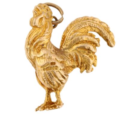 A mid-20th century 9ct gold figural cockerel pendant, realistically modelled, hallmarks London 1963, pendant height 24.5mm, 9