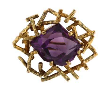 A 1970s 9ct gold and amethyst abstract bird nest brooch, with naturalistic bark design, maker's marks C and F, hallmarks Birm