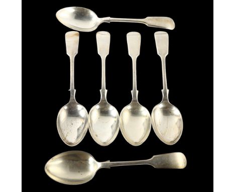 A set of 6 George V silver Fiddle pattern dessert spoons, by Joseph Rodgers & Sons, hallmarks Sheffield 1913, length 18cm, 11