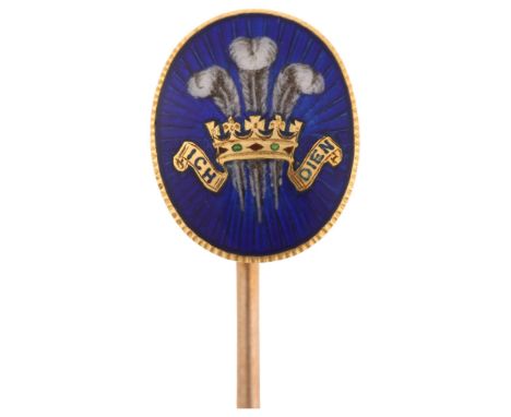 ROYAL INTEREST - an early 20th century Prince of Wales gold and enamel tie pin, Edward VIII Period, blue enamel plaque depict