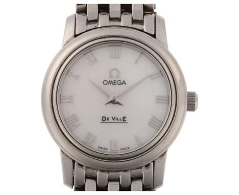 OMEGA - a lady's stainless steel De Ville quartz bracelet watch, ref. 595.1055, circa 2007, mother-of-pearl dial with Roman n