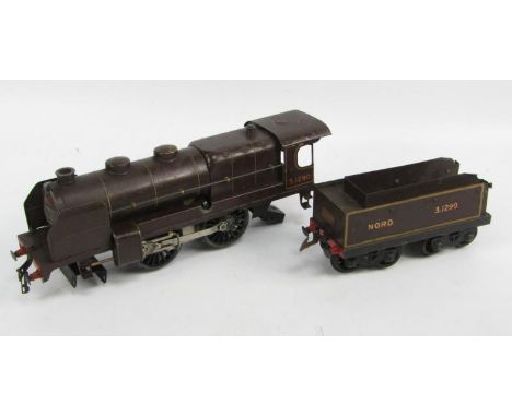 A Hornby O guage clockwork No 3C Nord Locomotive and tender, 3.1290, 4-4-2, (AF).