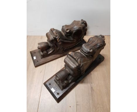 PAIR OF VINTAGE HAND CARVED WOODEN HORSE HEAD ORNAMENTS FERRYHILL COUNTY DURHAM