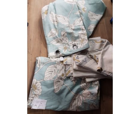 2 PAIRS OF FULLY LINED CURTAINS