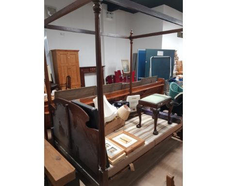 VINTAGE 4 POSTER BED WITH FLUTED COLUMNS 4 FT 6 NO MATTRESS