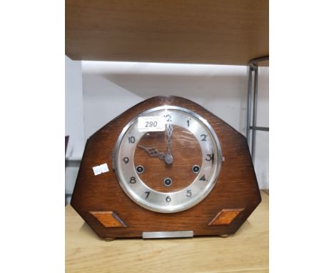 VINTAGE OAK MANTLE CLOCK