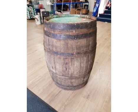 VINTAGE OAK WHISKEY BARREL