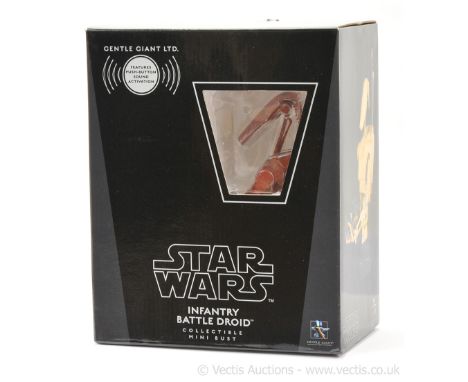 Gentle Giant Star Wars Infantry Battle Droid collectible mini bust, features push-button sound activation, limited edition nu